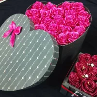 کادویی گل ربانی باکسی