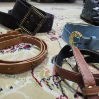 تعدادی کمربند زنانه و پاپوش|کیف، کفش، کمربند|مشهد, سجاد شهر|دیوار