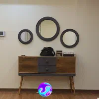 کنسول و آیینه