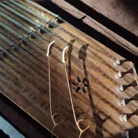 سنتور اصلی|سازهای سنتی|زرقان, |دیوار