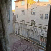 واحداجاره ای دارای کابینت وگازصفحه ای کاغذدیواری|اجارهٔ آپارتمان|گلستان (تهران), |دیوار