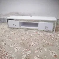 میز تلوزیون دیواری، شلف دیواری