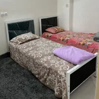 دو عدد تخت تک نفره