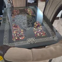 میزوصندلی ناهارخوری چهارنفره و دوعددکاناپه