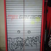 بوفه قرمز