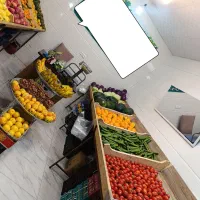 ویترین میوه فروشی