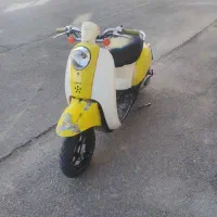 هوندا اسکوپی زرد