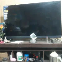 ال سی دی ۵۵ اینچ به همراه میز و کلیه لوازم tv|تلویزیون و پروژکتور|تهران, صفا|دیوار