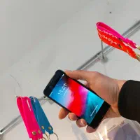 آیفون 16 6 نقره ای .تمیزدر...حدنوهمراه هدیه