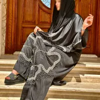 عبا پانچ جواهر دوزی|لباس|قم, حنیف نژاد|دیوار