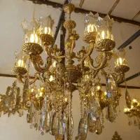 لوستر برنز سلطنتی|لوستر و چراغ آویز|قم, کاسه گران|دیوار