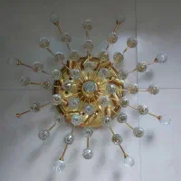 یک جفت لوستر زیبا