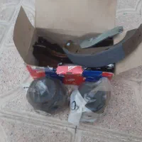 لنت عقب پژو و دو عدد خاک گیر