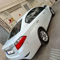 برلیانس ۳۳۰ مدل ۱۳۹۶|خودرو سواری و وانت|لنگرود, |دیوار