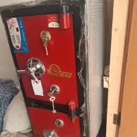 یک عدد صندوق|ابزارآلات|تویسرکان, |دیوار