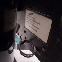 تلویزیون ال سی دی صفحه شکسته ۳۲