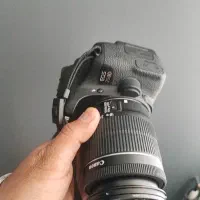 دوربین کانن ۷۵۰ دی به همراه ۲ لنز|دوربین عکاسی و فیلم‌برداری|شیراز, مبعث|دیوار