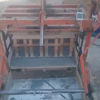 بلوک زن بلوک زنی ۴قالبه برقی ویبره چکشی