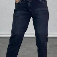 مقداری لباس پیدا کردم