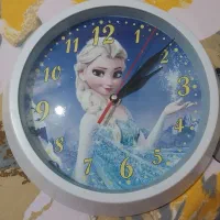 ساعت دیواری دخترانه
