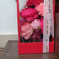 باکس گل مصنوعی برای هدیه دادن