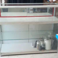 ویترین چهارچوب آلومینیوم وپایه ۳طبقه جوراب و ..