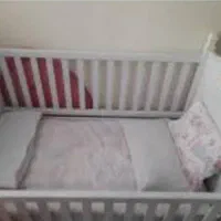 تخت نوزاد
