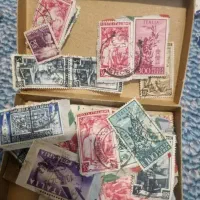 تعدادی تمبر|کلکسیون سکه، تمبر، اسکناس|دماوند, گیلاوند|دیوار