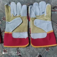 تعدادی دستکش چرمی و پلاستیکی|ابزارآلات|کرج, شهرک بنفشه|دیوار