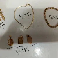 طلا در حد نو ۱۰۰ بالای تابلو فروش در طلا فروشی