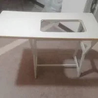 میز چرخ خیاطی