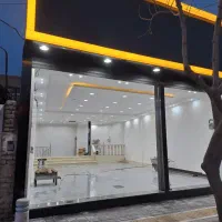 مغازه۱۳۰متر و زیر زمین۱۸۰متر