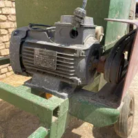 یونجه خرد کن|لوازم جانبی حیوانات|اصفهان, فرودگاه|دیوار