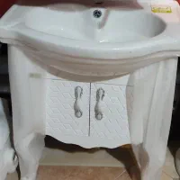 روشویی کابین دار