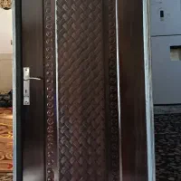 در با چارچوب