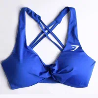 نیم تنه ورزشی|لباس|شاهینشهر, خانه کارگر|دیوار