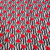 پارچه لباس هودی یلدا یی هندوانه ای قرمز کرپ حریر|لباس|مراغه, |دیوار