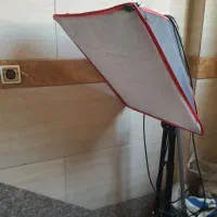 نور ثابت (پرژکتور عکاسی)