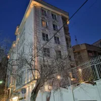 خ شریعتی    مستغلات اداری ۷۵۰ متر  قابل تبدیل