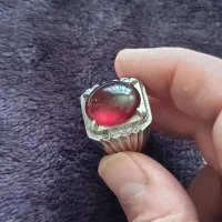 انگشتر نقره با سنگ گارنت و یاقوت سرخ