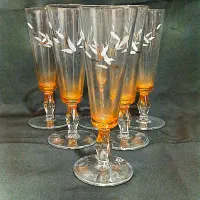 فرش 12متری وگیلاس خوری،استکان،بشقاب،میزتلویزیون|ظروف سرو و پذیرایی|زنجان, |دیوار