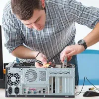انجام خدمات کامپیوتری و تعمیرات در محل