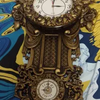 ساعت دیواری دو زمانه