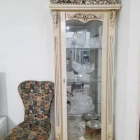 بوفه قفلش باید عوض بشه