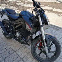 بنلی ۱۸۰sمدل۱۴۰۰