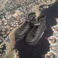 کفش نو|کیف، کفش، کمربند|تربتحیدریه, پائین ولایت|دیوار