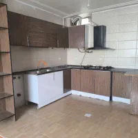 کابینت تمیزوسالم همراه با هود و سینک ظرفشویی