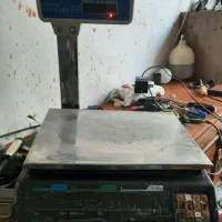 2 عدد ترازوی ترازوی دیجیتالی 40کیلویی|فروشگاه و مغازه|ارومیه, |دیوار