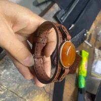 دستبند  با سنگ فیروزه وعقیق و پلاک نقره