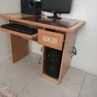 میز کامپیوتر